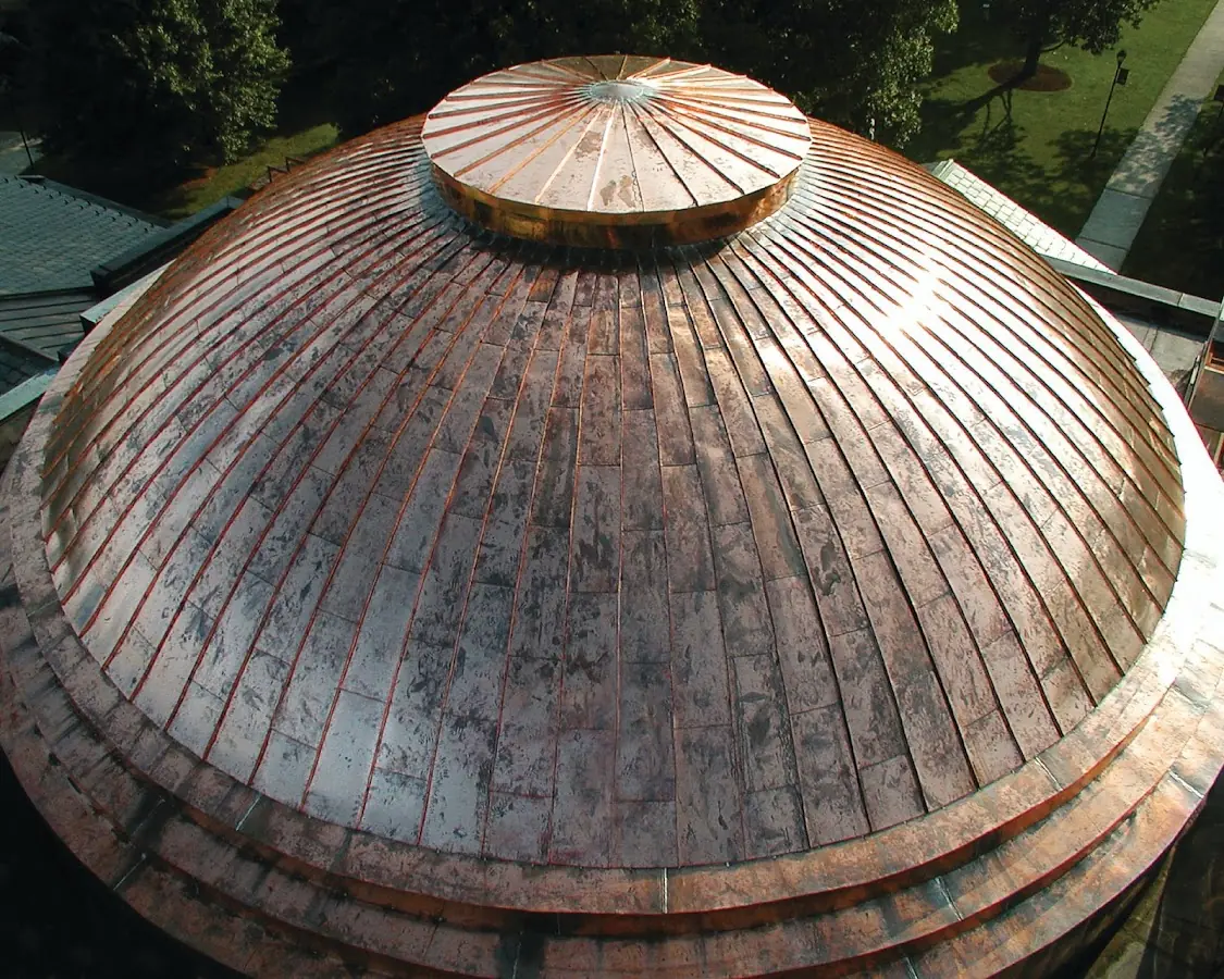 Craftsman Roofing crew installing a new roof in Glynlea-Grove Park